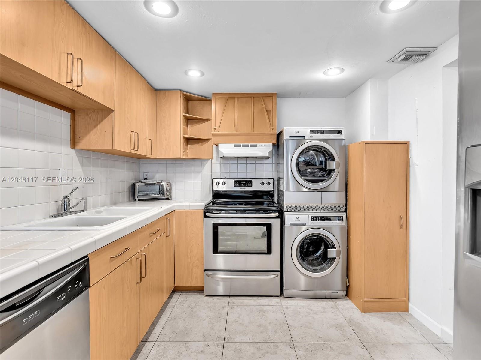 1901 Brickell Avenue B1203 Property Photo 11