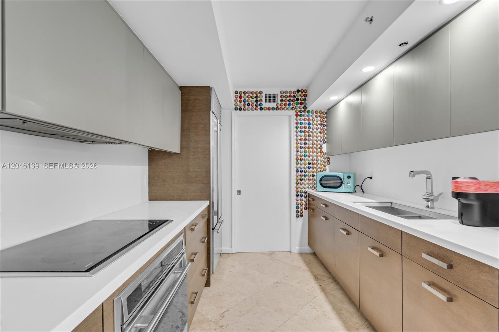 6917 Collins Avenue 404 Property Photo 5