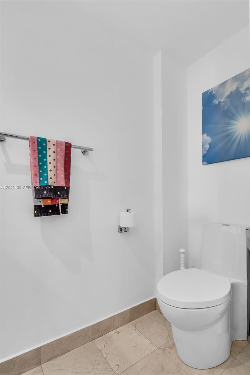 6917 Collins Avenue 404 Property Photo 17