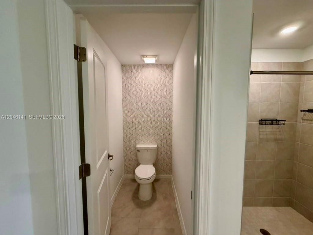 4104 Ne 12th Court Property Photo 12