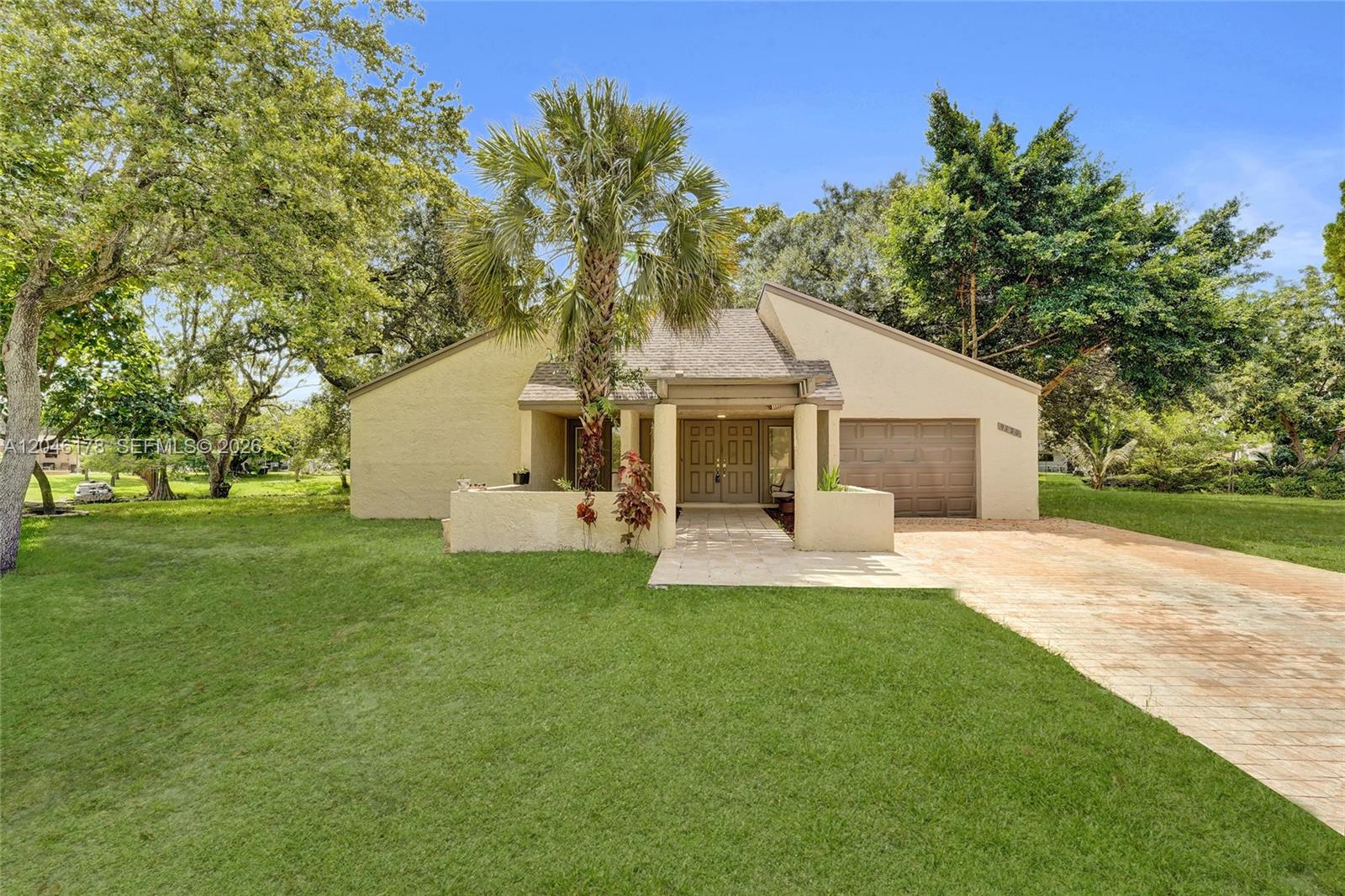 9120 Sw 49th Street Property Photo 1