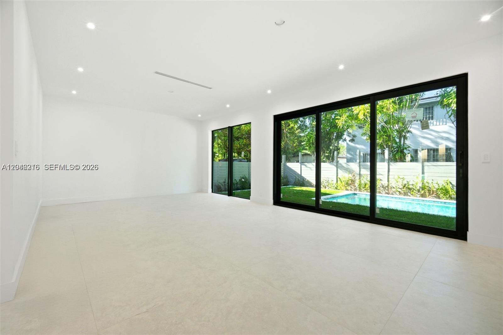 3545 Florida Avenue Property Photo 6