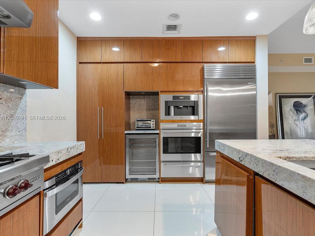 9705 Collins Avenue 1804n Property Photo 16