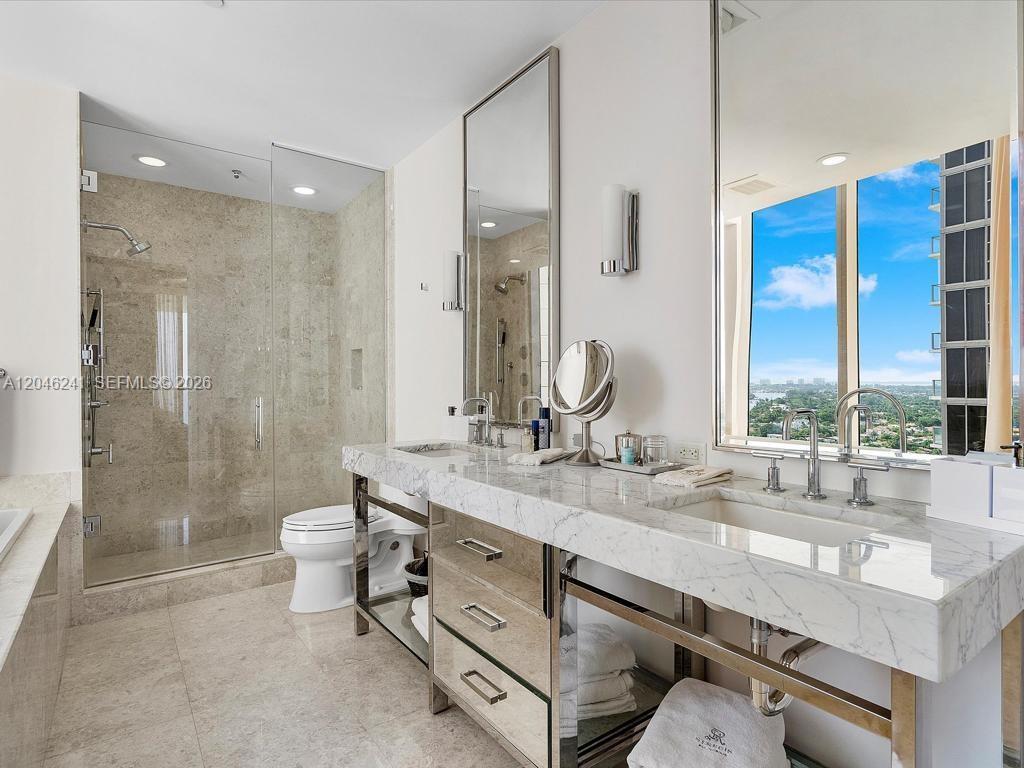 9705 Collins Avenue 1804n Property Photo 26