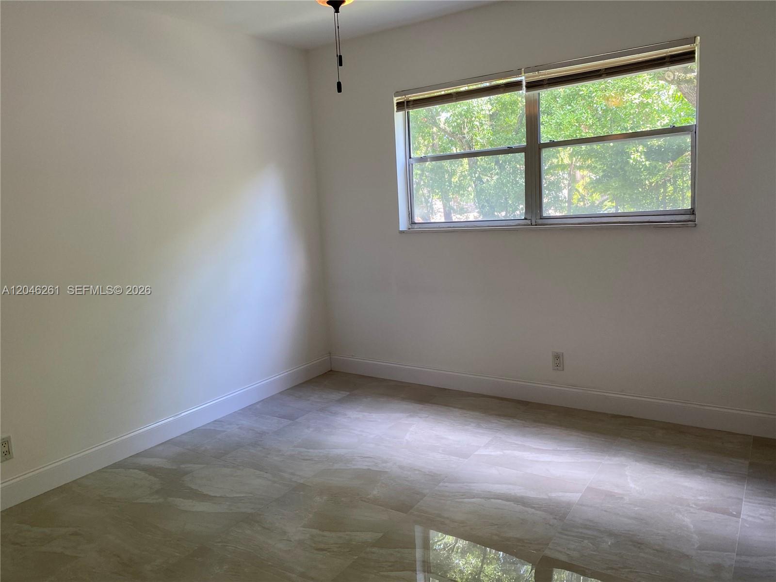 601 Se 5th Court 208 Property Photo 12