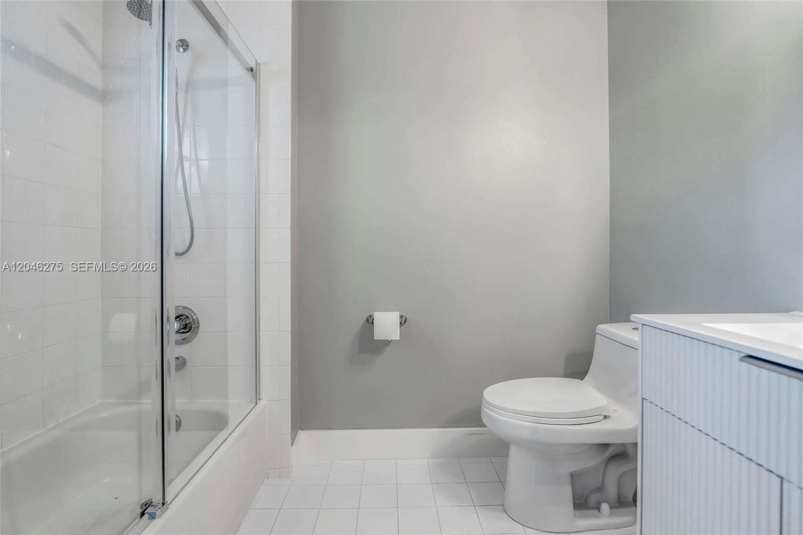 4135 Sw 186th Way Property Photo 34