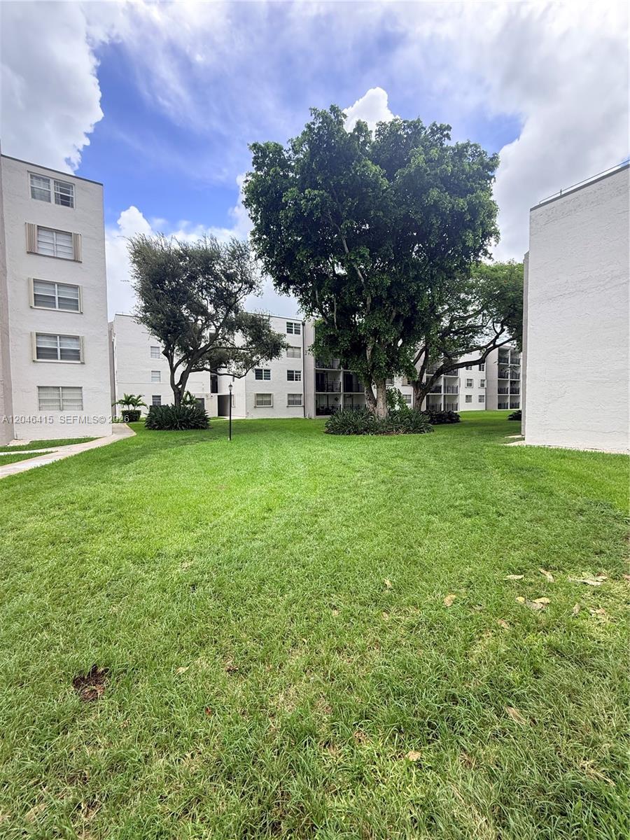 14155 Sw 87th Street 404-e Property Photo 20