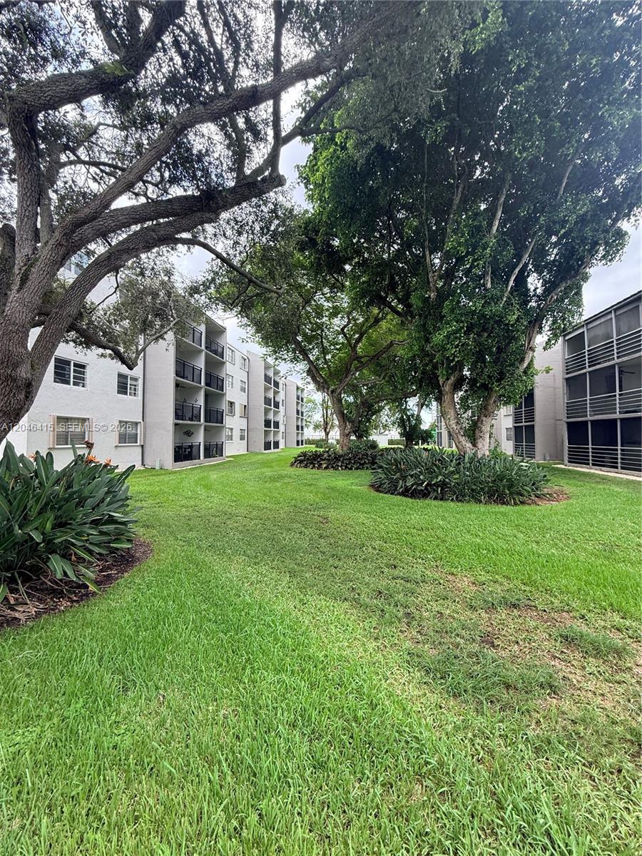 14155 Sw 87th Street 404-e Property Photo 27