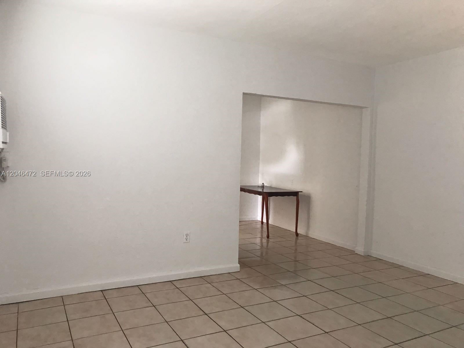 A12046472 Property Photo 7