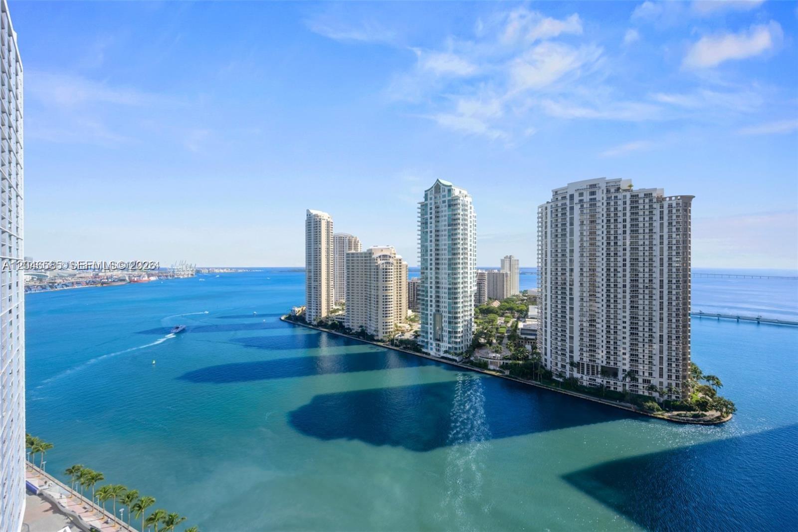 300 S Biscayne Boulevard T-2612 Property Photo 1