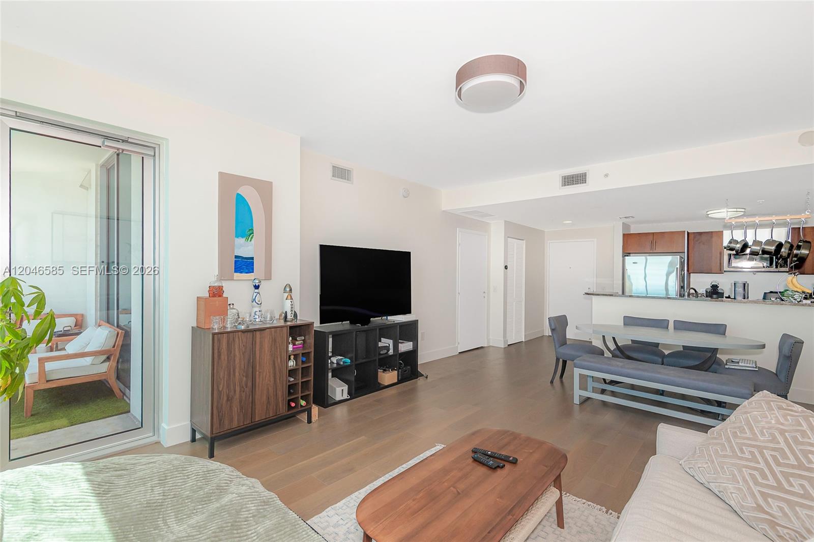 300 S Biscayne Boulevard T-2612 Property Photo 11