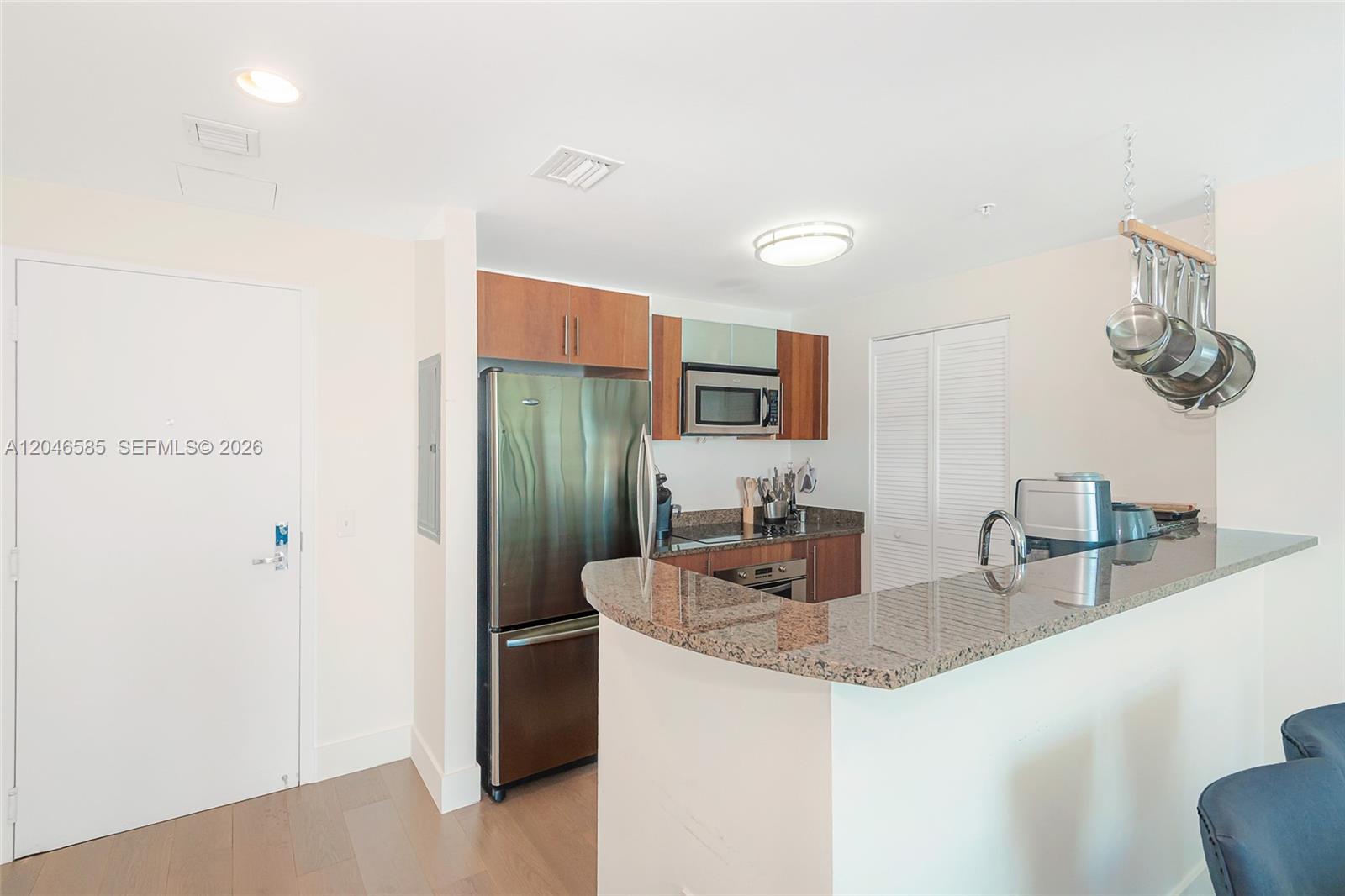 300 S Biscayne Boulevard T-2612 Property Photo 13