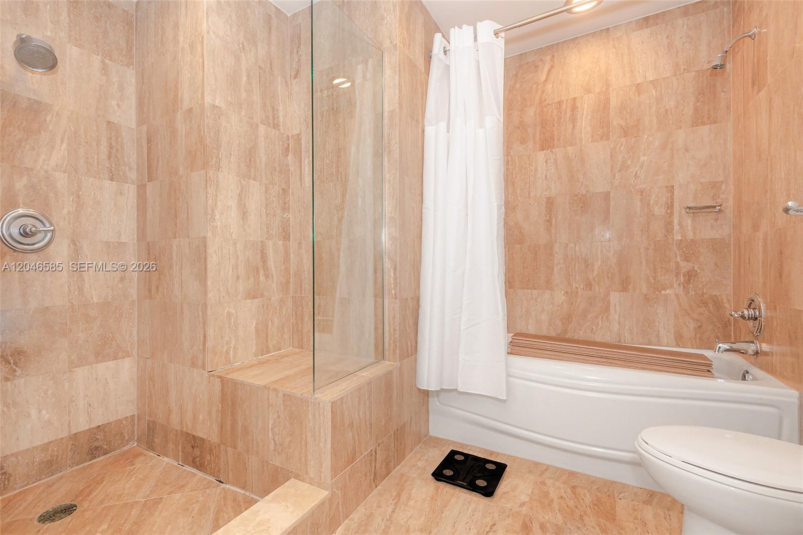 300 S Biscayne Boulevard T-2612 Property Photo 17