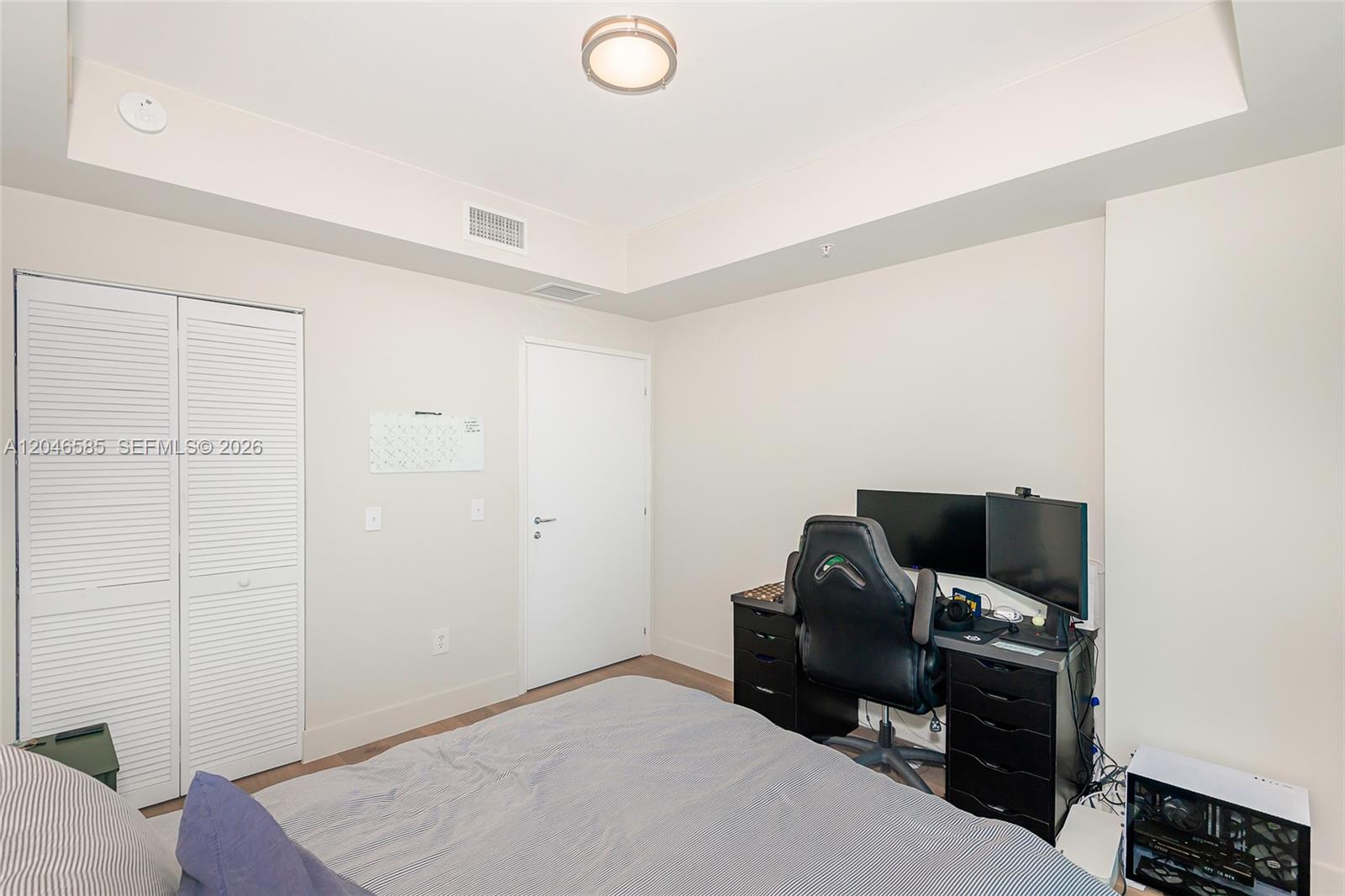 300 S Biscayne Boulevard T-2612 Property Photo 21