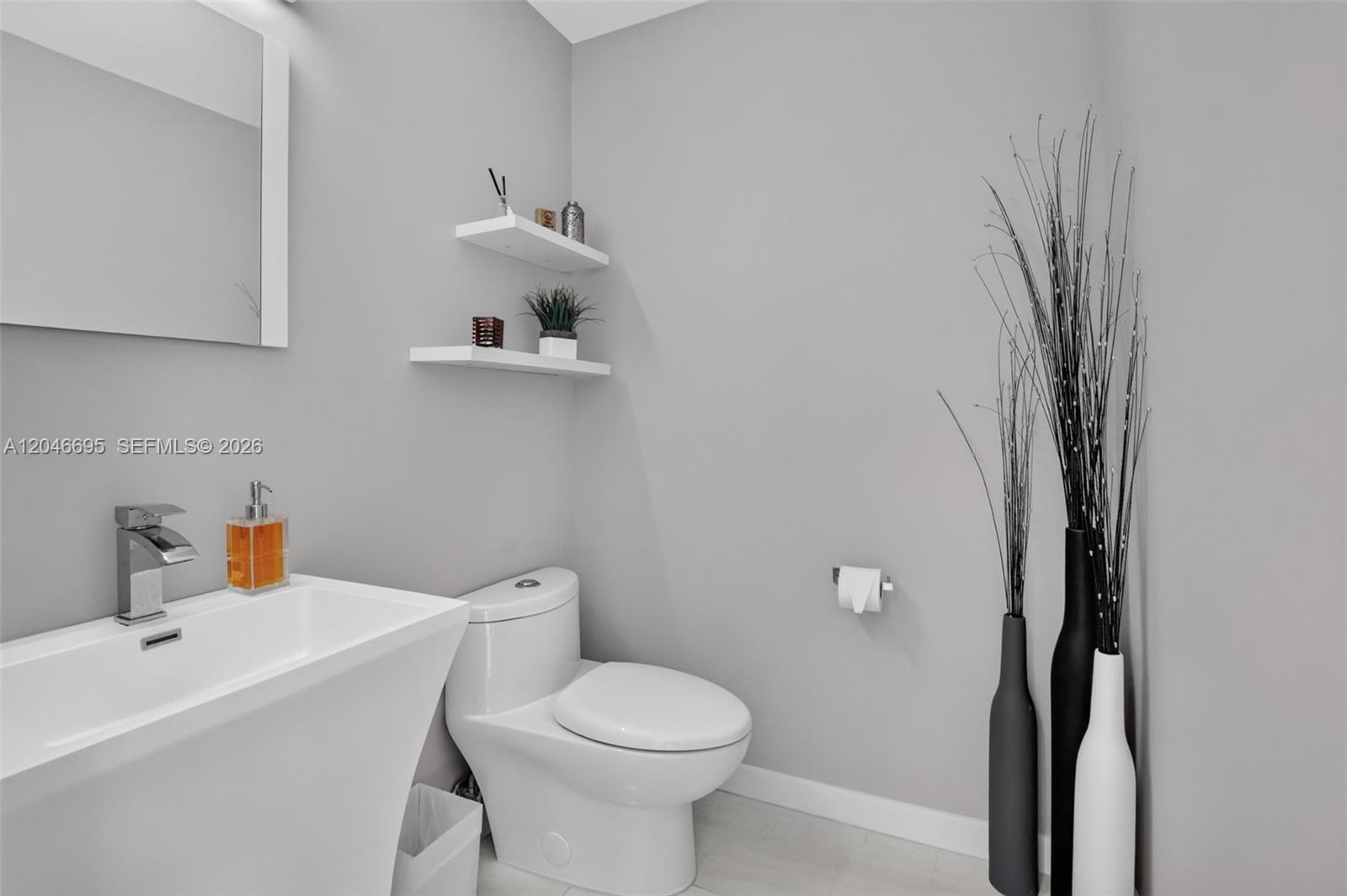 966 Se 9th Avenue Property Photo 36