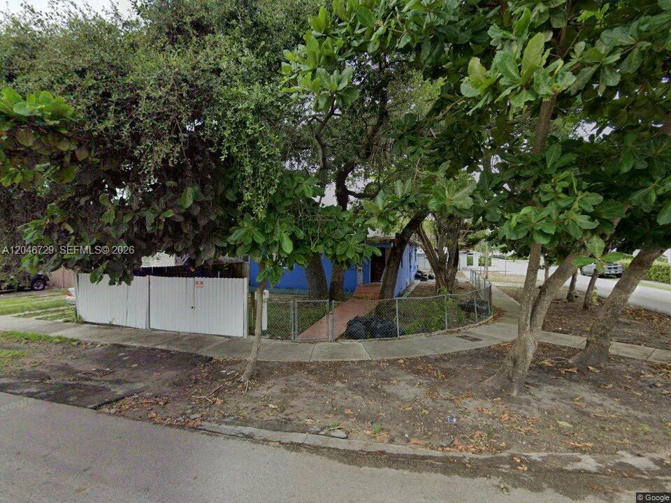 1798 NW 19th Street Property Photo 1