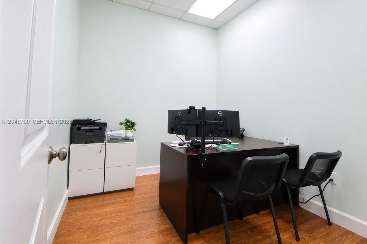 A12046750 Property Photo 7