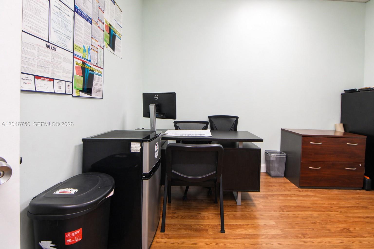 A12046750 Property Photo 8