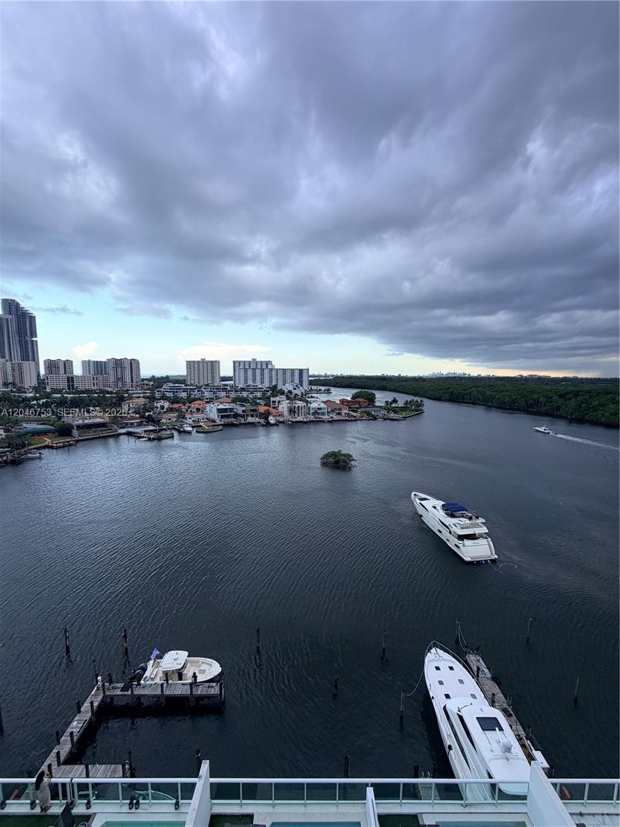 A12046753 Property Photo 21