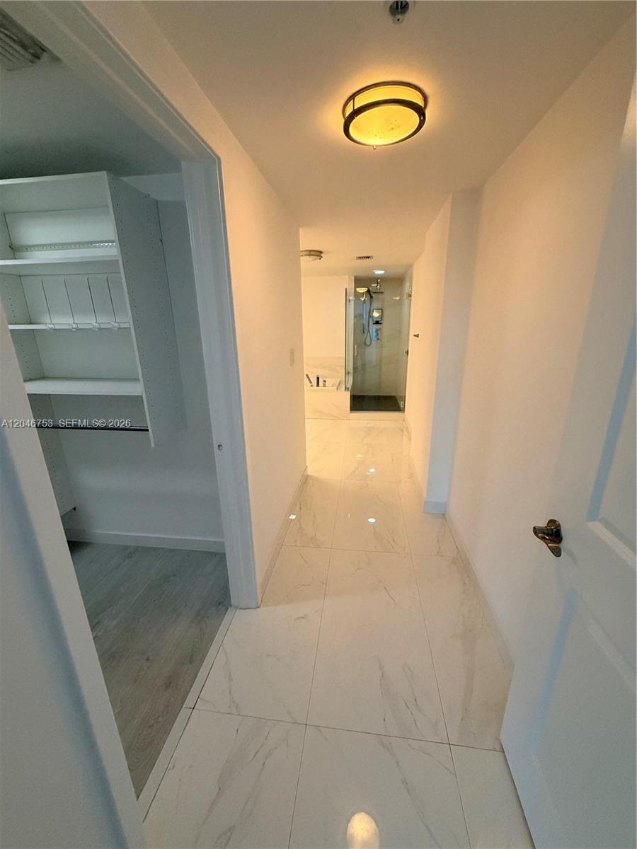A12046753 Property Photo 27