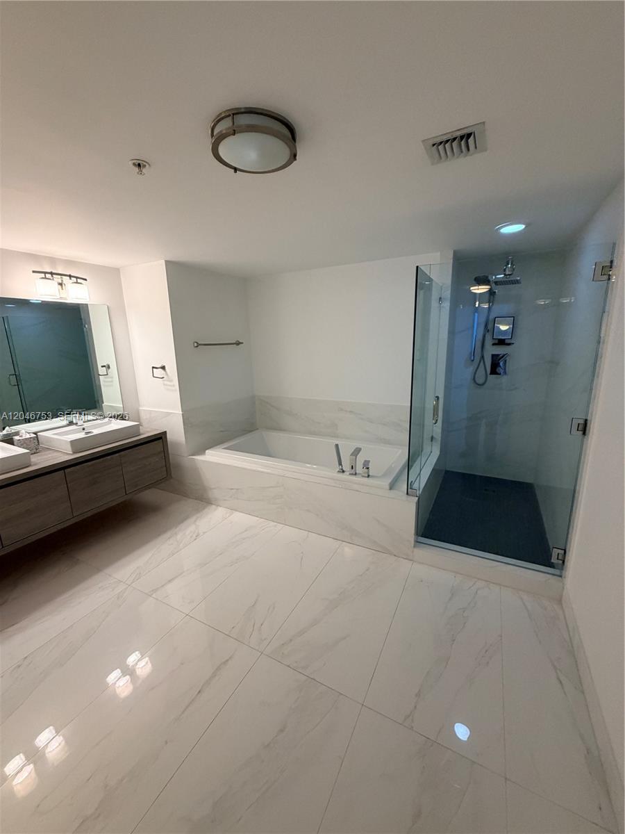 A12046753 Property Photo 29