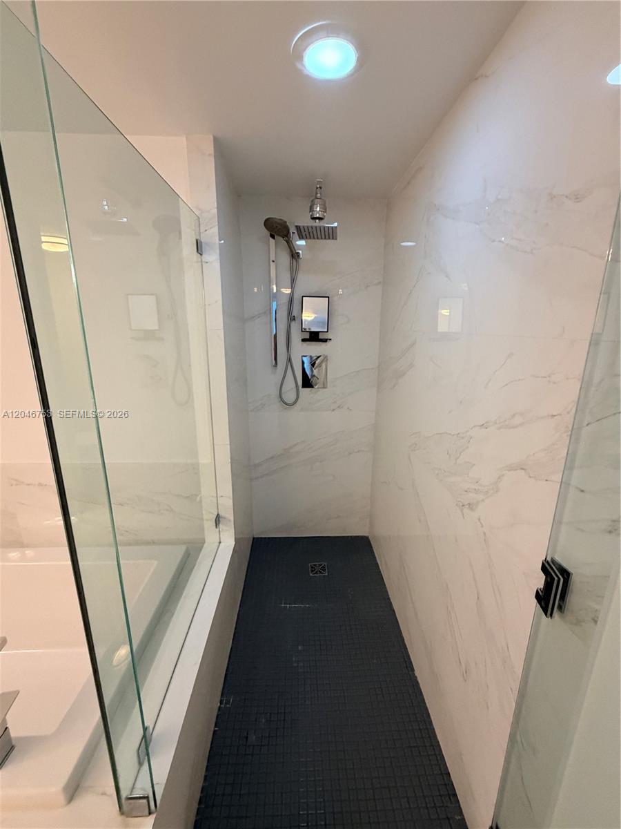 A12046753 Property Photo 31