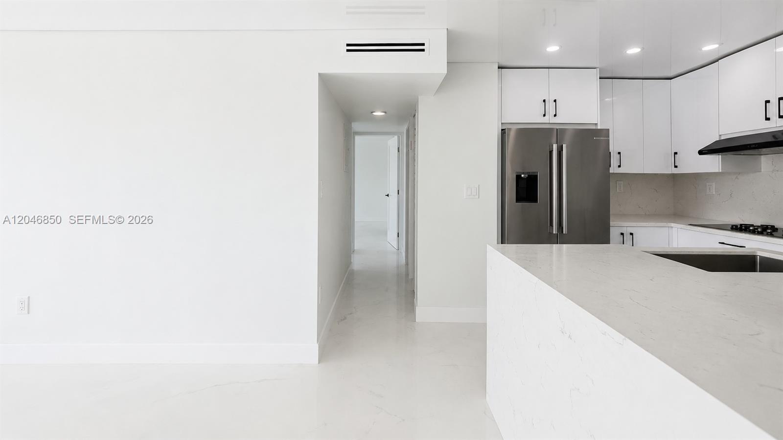 9682 Fontainebleau Boulevard 203 Property Photo 14