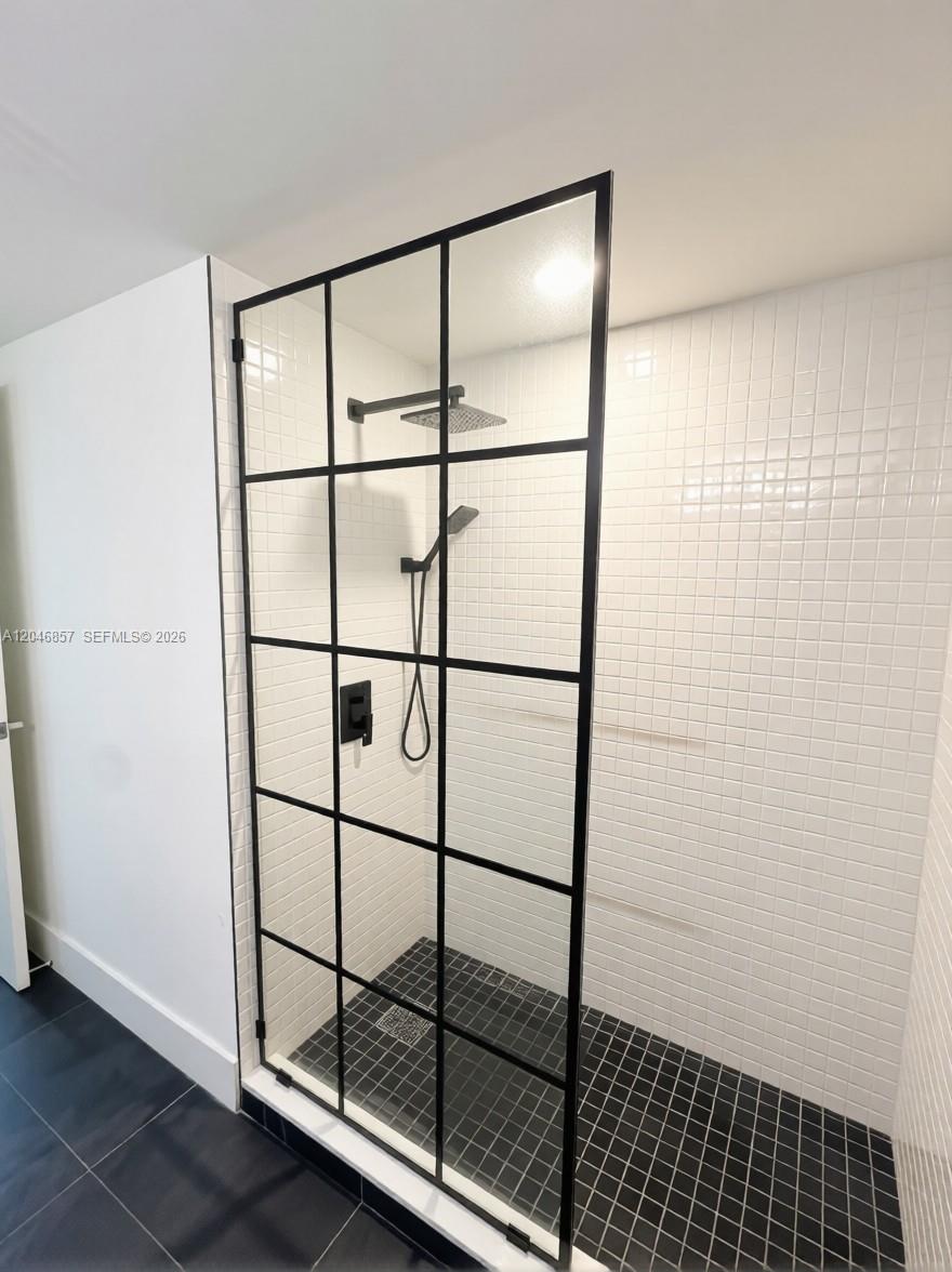 A12046857 Property Photo 7