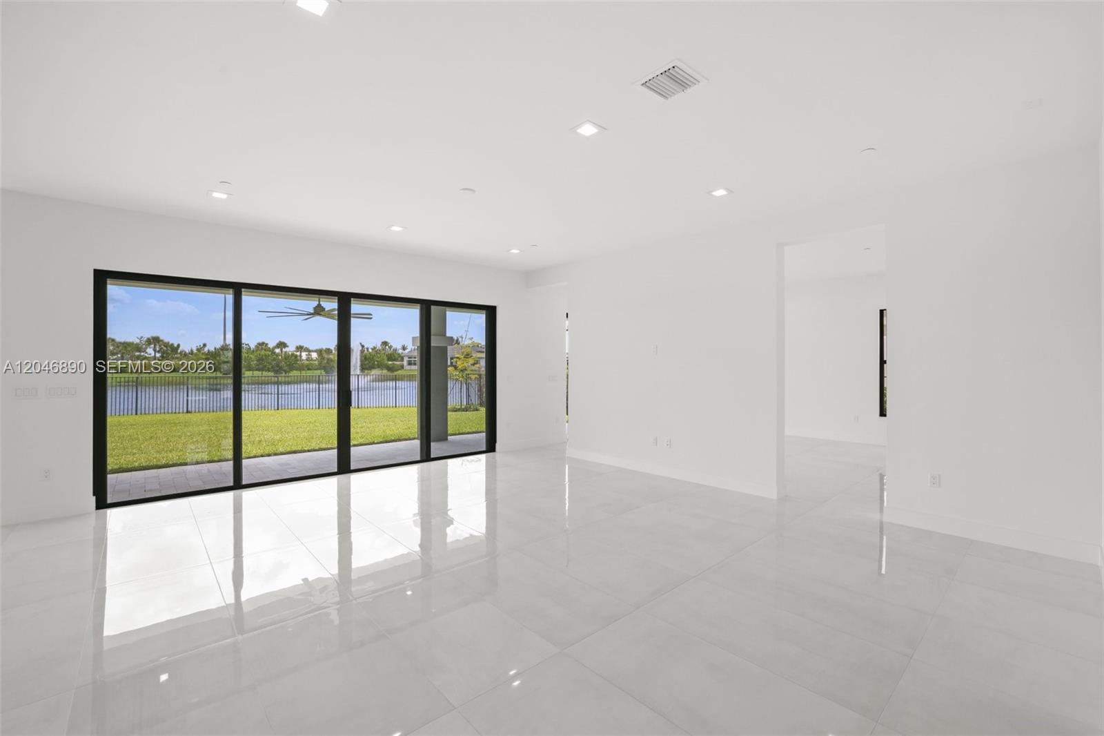 12866 Crane Crossing Property Photo 12