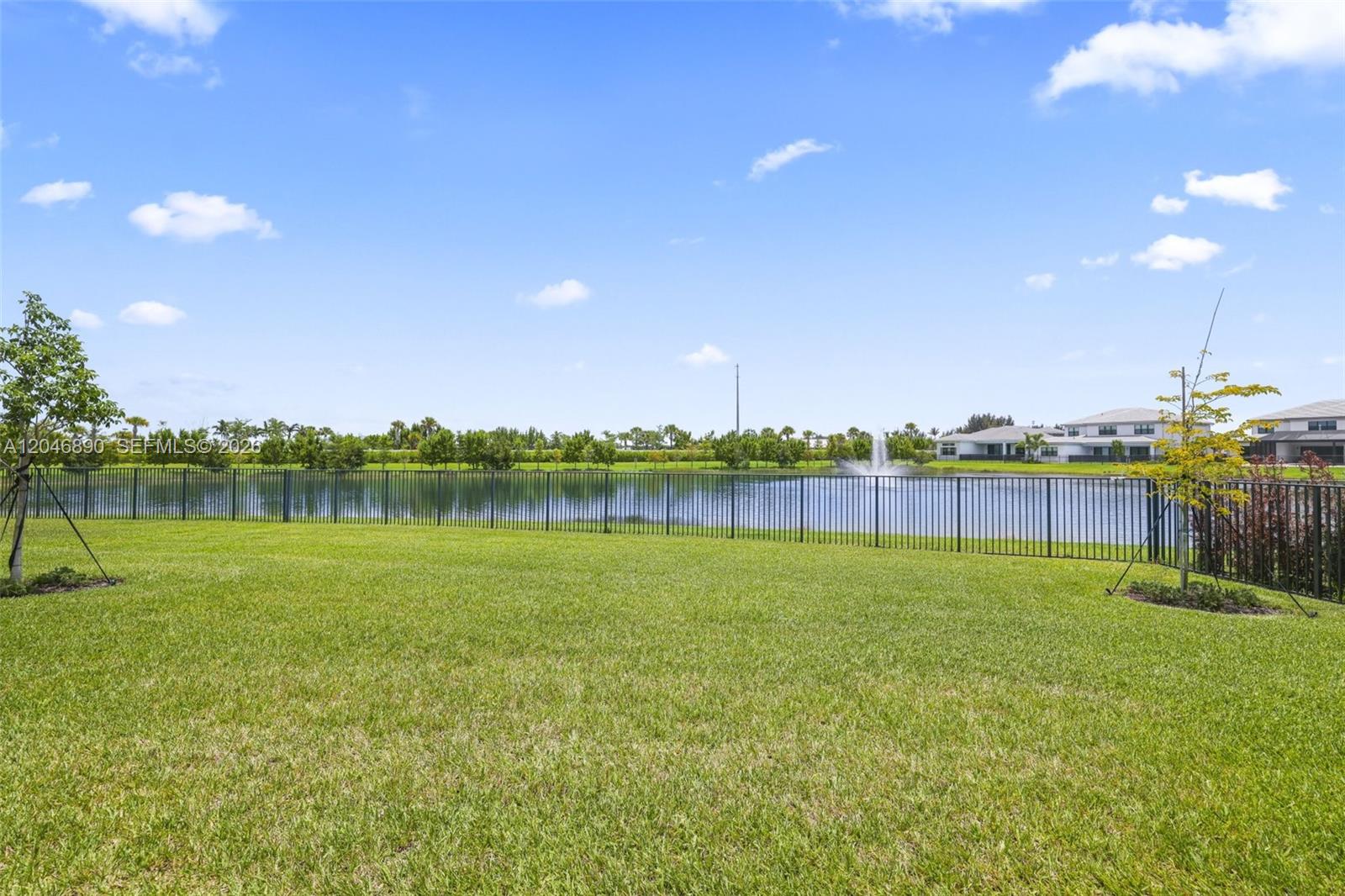 12866 Crane Crossing Property Photo 37