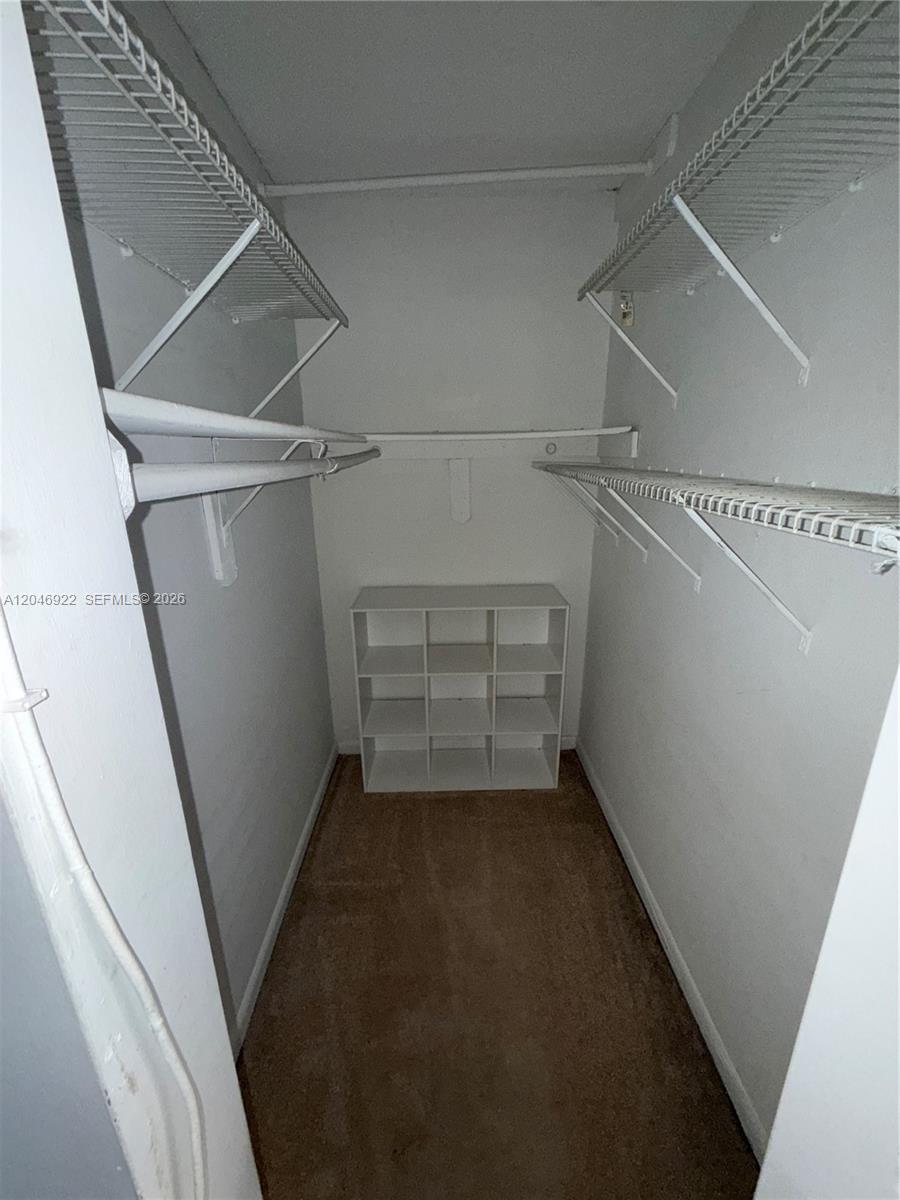 6960 Miami Gardens Drive 2-431a Property Photo 11