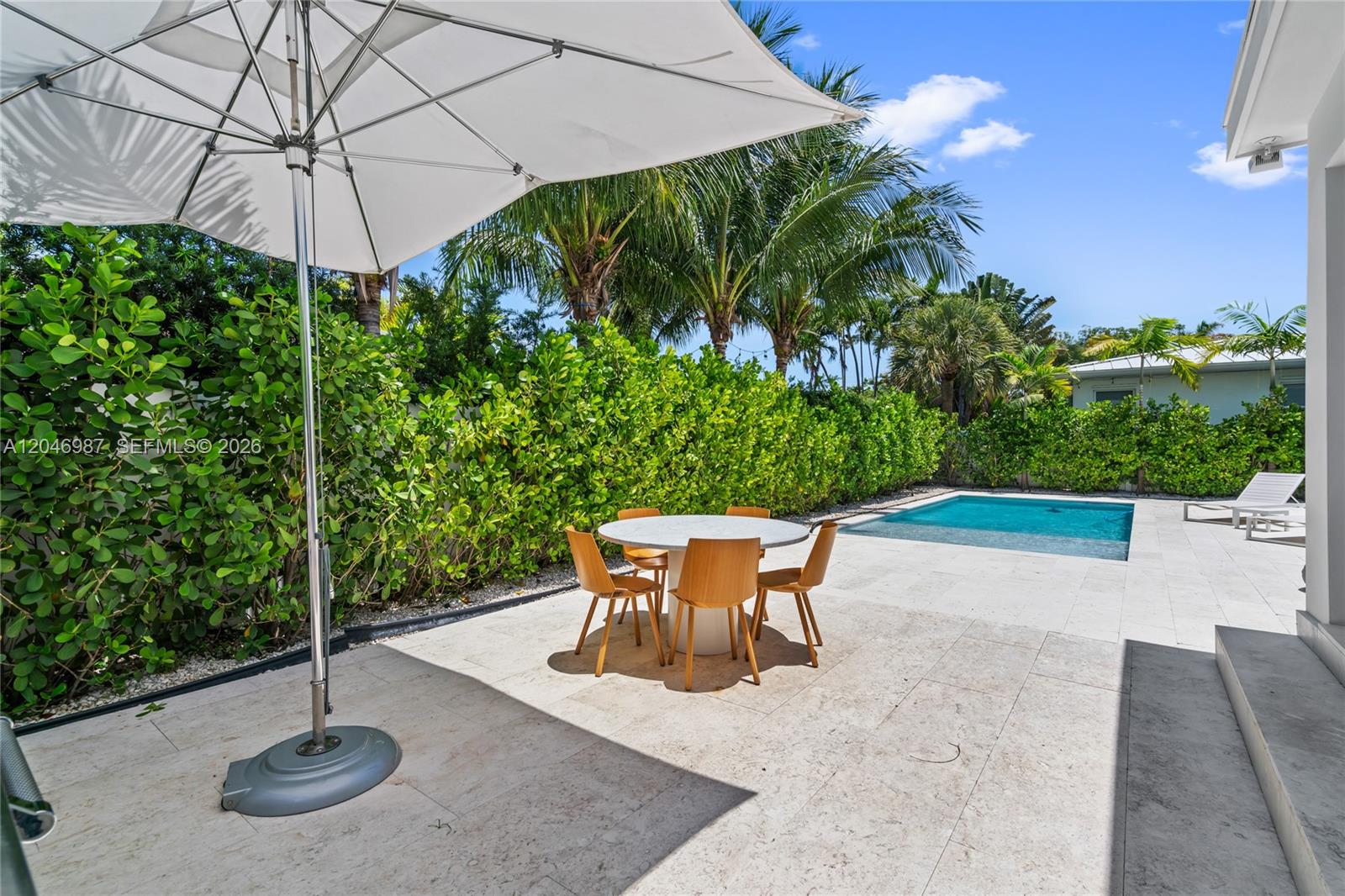 9033 Emerson Avenue Property Photo 26