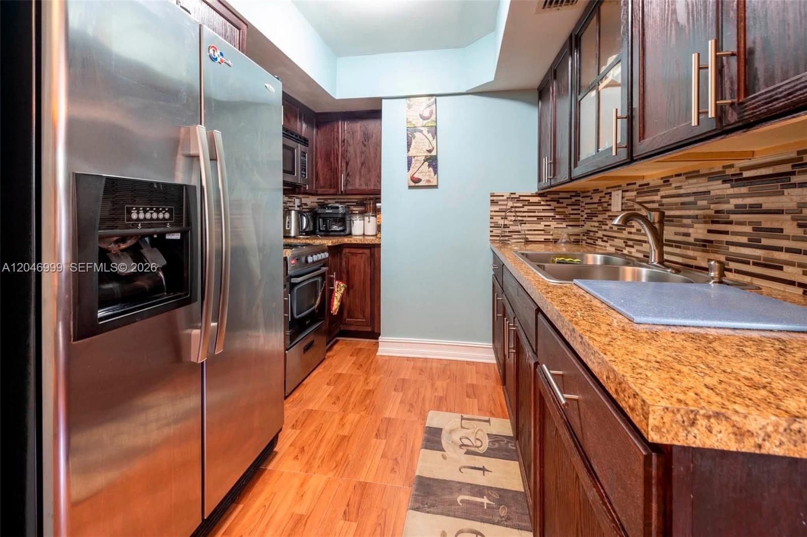 2201 Nw 56th Avenue 4-a Property Photo 8