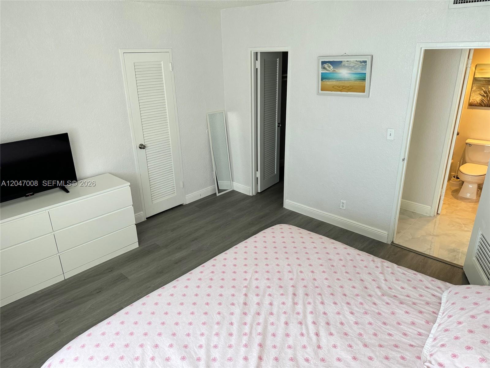 3901 S Ocean Drive 14z Property Photo 8