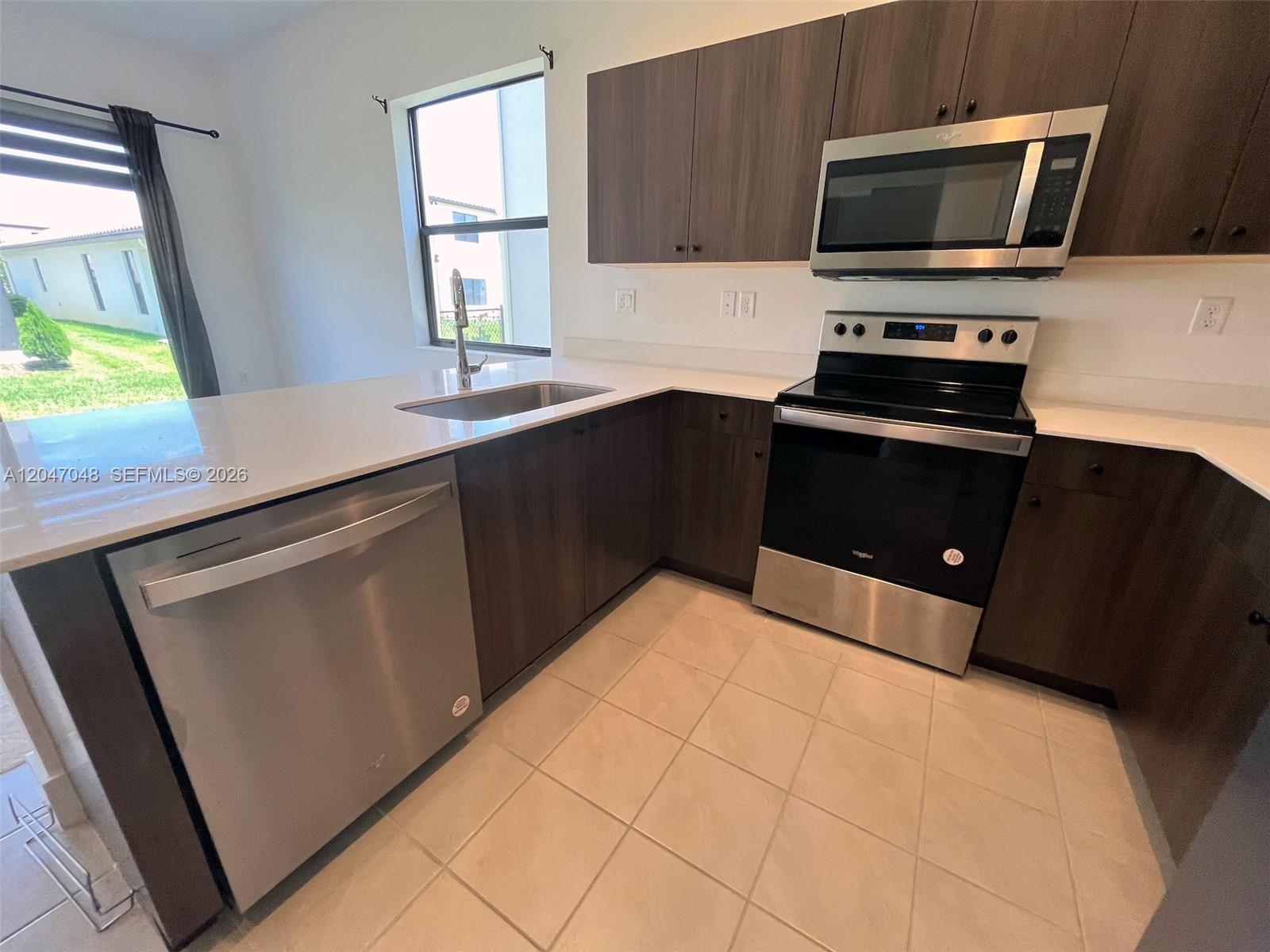 5525 Agostino Way Property Photo 12