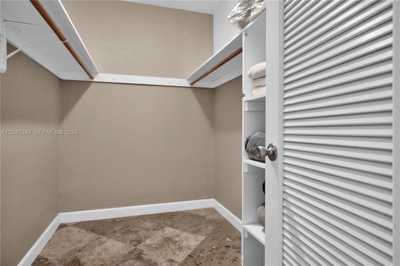 4001 S Ocean Drive 11m Property Photo 15
