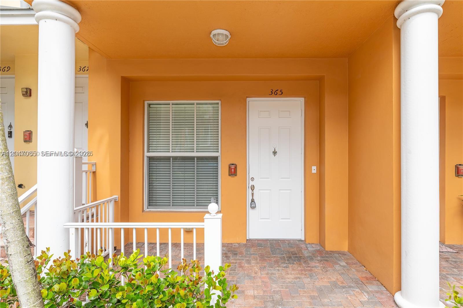 365 Sw 13th Terrace - Property Photo 5