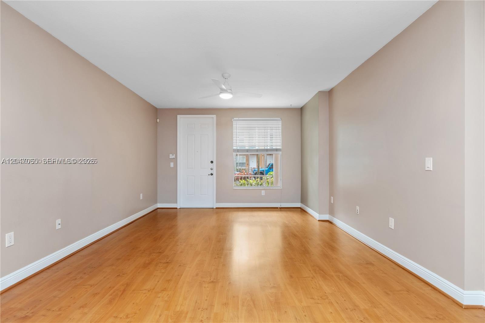 365 Sw 13th Terrace - Property Photo 10