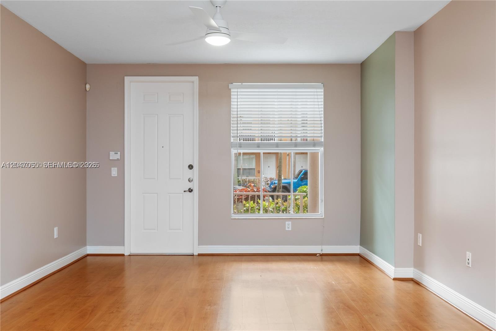365 Sw 13th Terrace - Property Photo 14