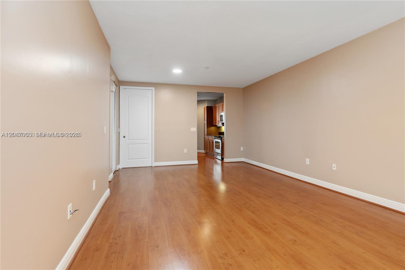 365 Sw 13th Terrace - Property Photo 18