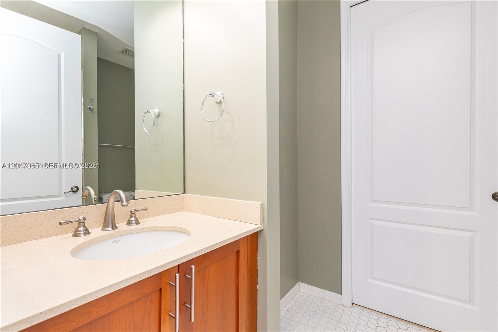 365 Sw 13th Terrace - Property Photo 44