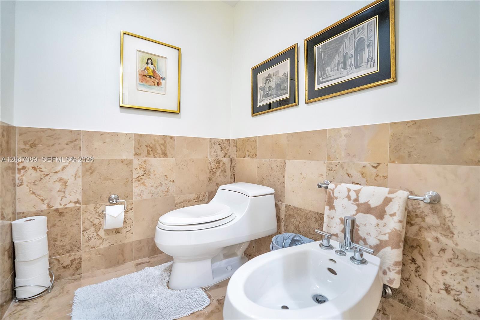 1455 Ocean Drive 904 Property Photo 23