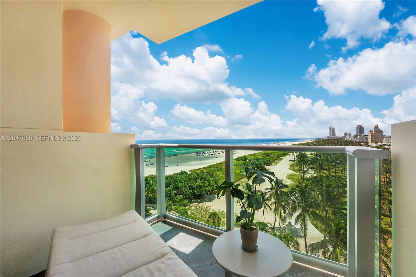 1455 Ocean Drive 904 Property Photo 37