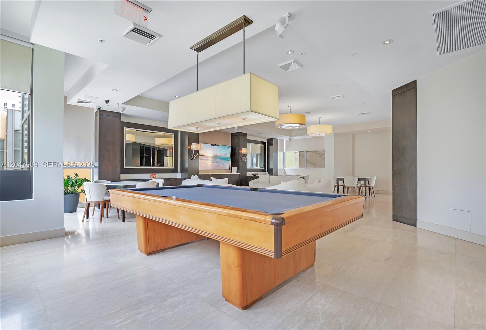 1455 Ocean Drive 904 Property Photo 46