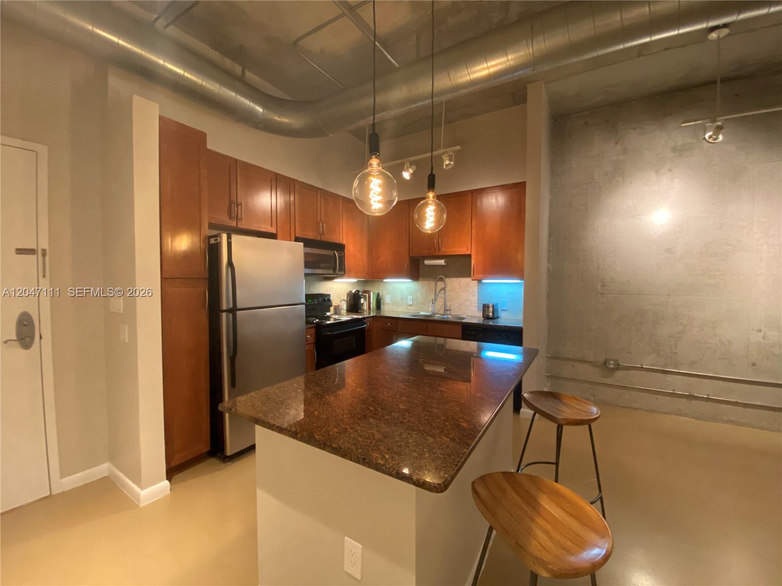 2001 Biscayne Boulevard 3203 Property Photo 7