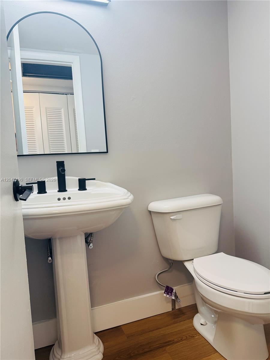 21 Windsor B B Property Photo 5