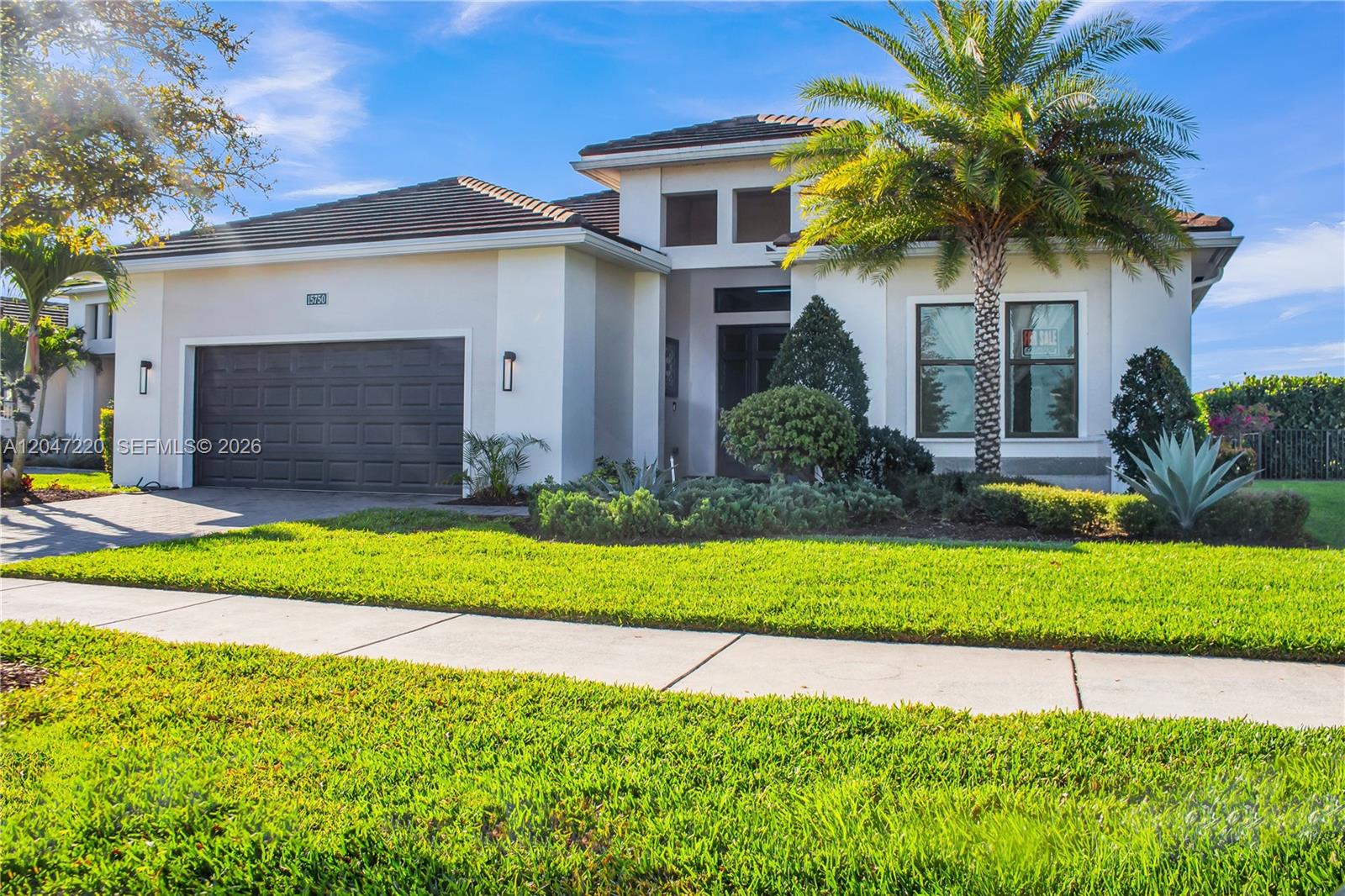 15750 Longboat Key Drive Property Photo 1