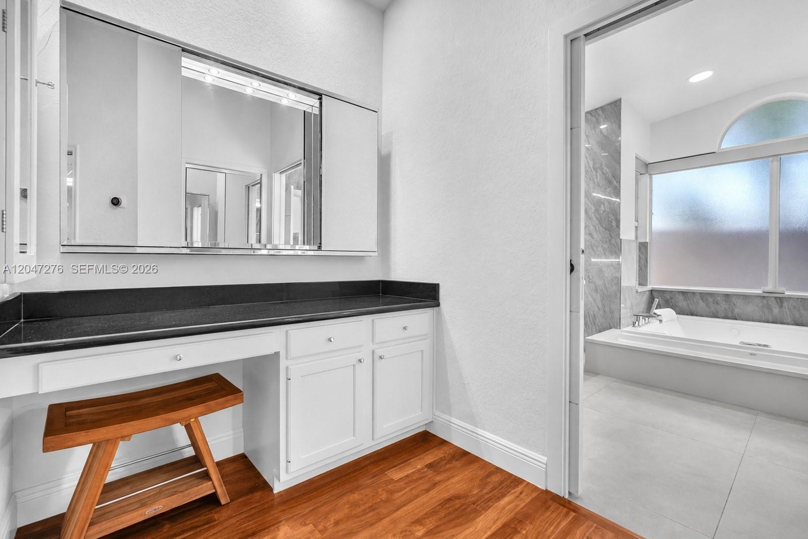 392 Coconut Circle Property Photo 40