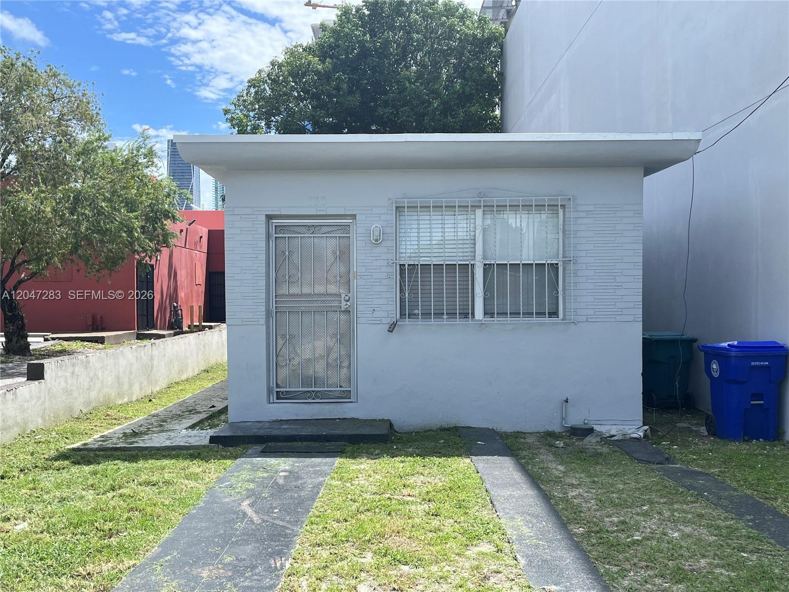733 Nw 4th Avenue Property Photo 1