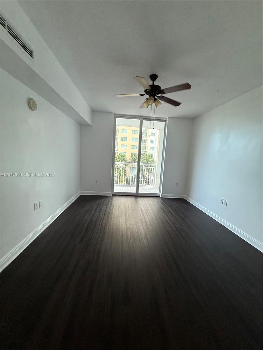 1745 E Hallandale Beach Boulevard 304w Property Photo 18